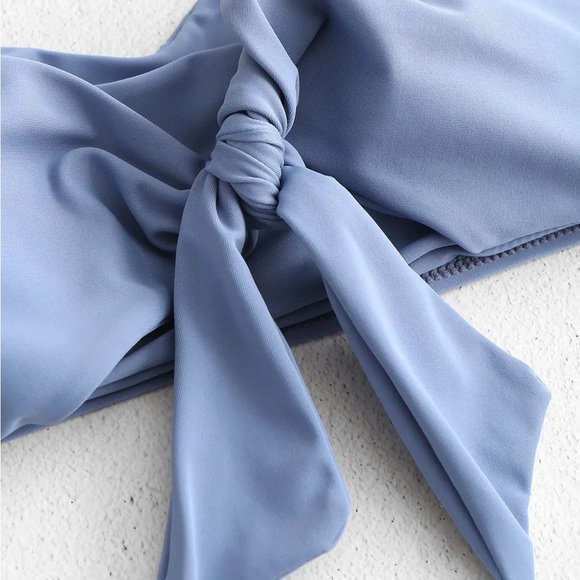 ✨3/$20 ZAFUL Blue Strapless Bikini Top - Picture 3 of 4